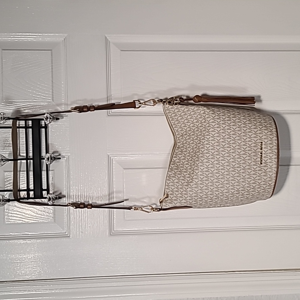 Michael Kors shoulder bag